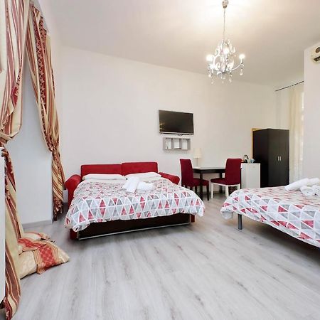 Lucky Holiday Rooms Řím Exteriér fotografie