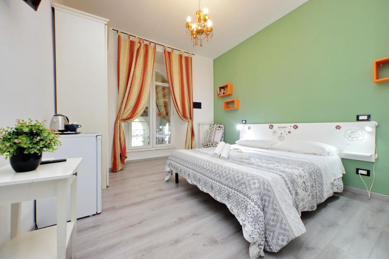 Lucky Holiday Rooms Řím Exteriér fotografie